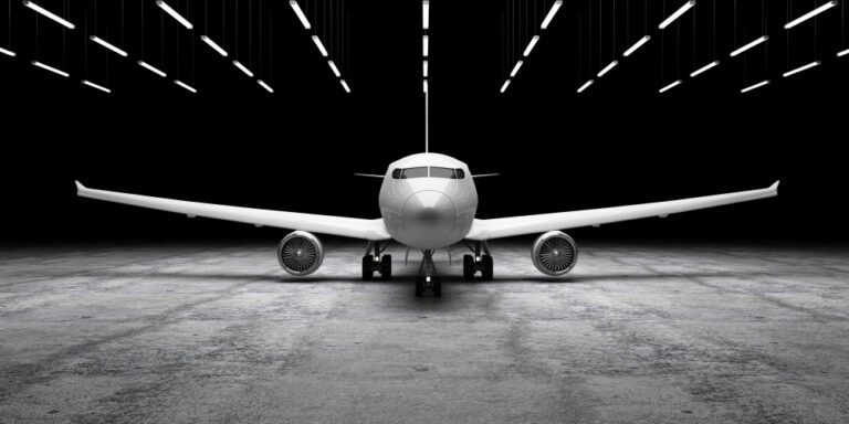 Lire la suite à propos de l’article Éclairage Hangar d’avion